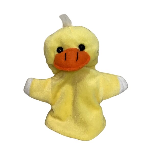 Vtg 2001 Yellow Duck Hand Puppet Plush Toy 9" Four Star International Ages 3+ - Picture 1 of 5